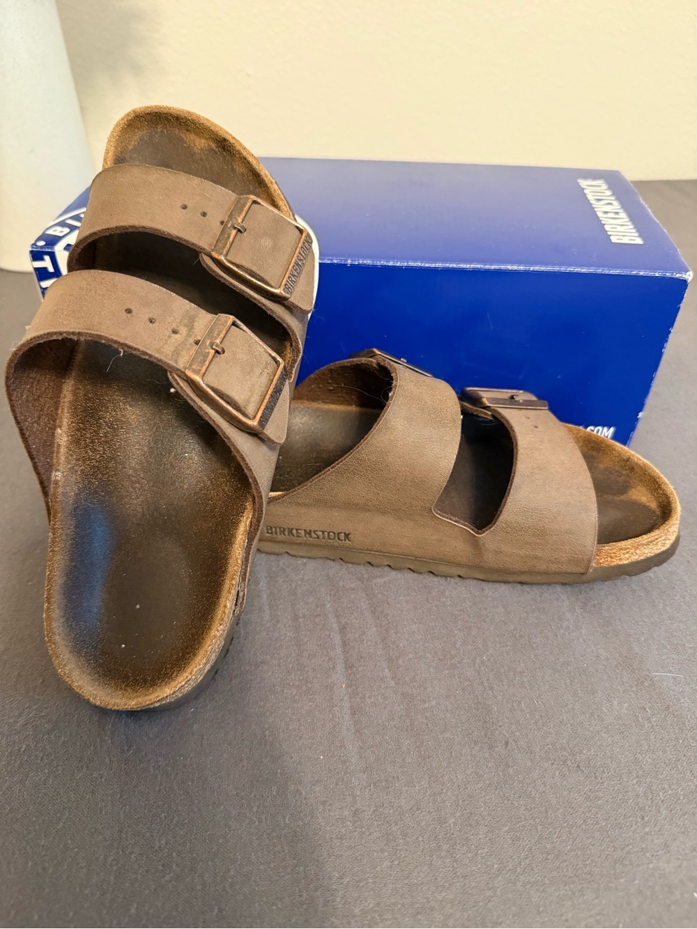 Birkenstock Arizona Brown Two Strap Buckle Sandals Comfort Slides